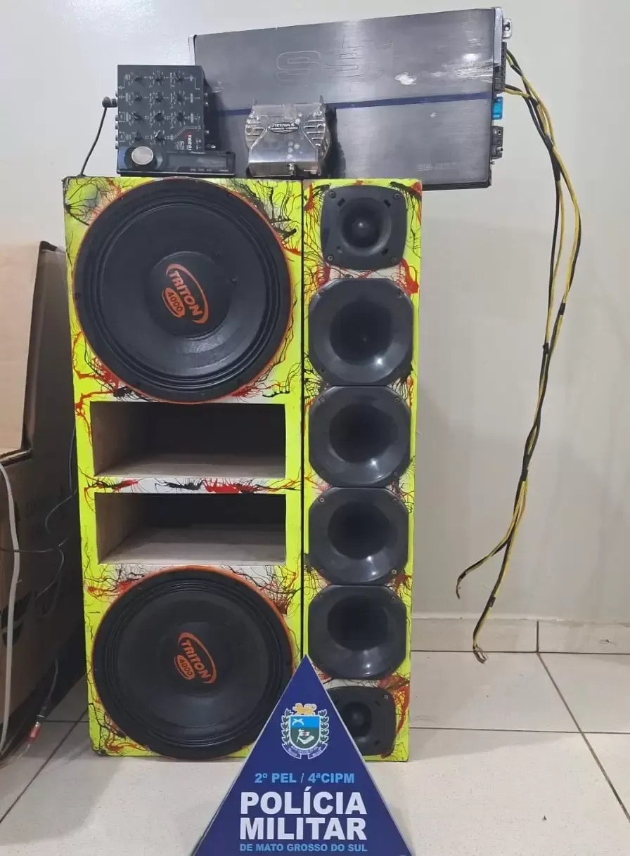 Imagem de compartilhamento para o artigo Três são presos em Costa Rica por perturbação do sossego da MS Todo dia